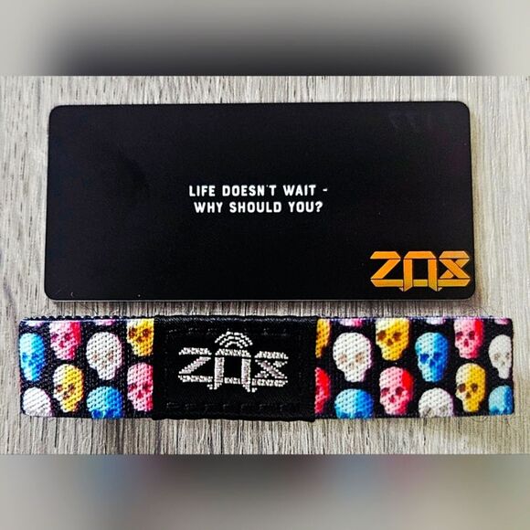 ZOX "CHOOSE TODAY" #1173 SKULL INTERACTIVE Glow N The Dark collectible wristband - Picture 3 of 11